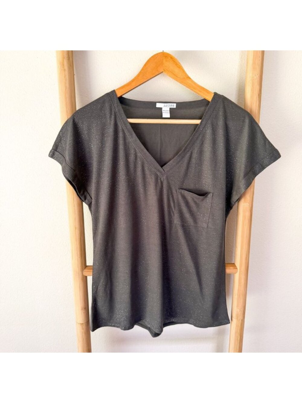 ASTARS Gray Metallic Speckled V Neck Pocket Tee Shirt Small